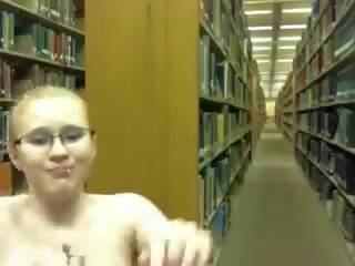 Hullu kirjasto tipu!