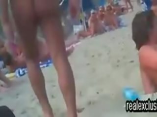 公 裸體 海灘 掃平 x 額定 電影 vid 在 夏天 2015
