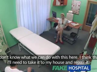 Fakehospital handy άνθρωπος παίρνει να γαμώ νοσοκόμα