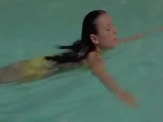 Hot sensitive fuck in the pool